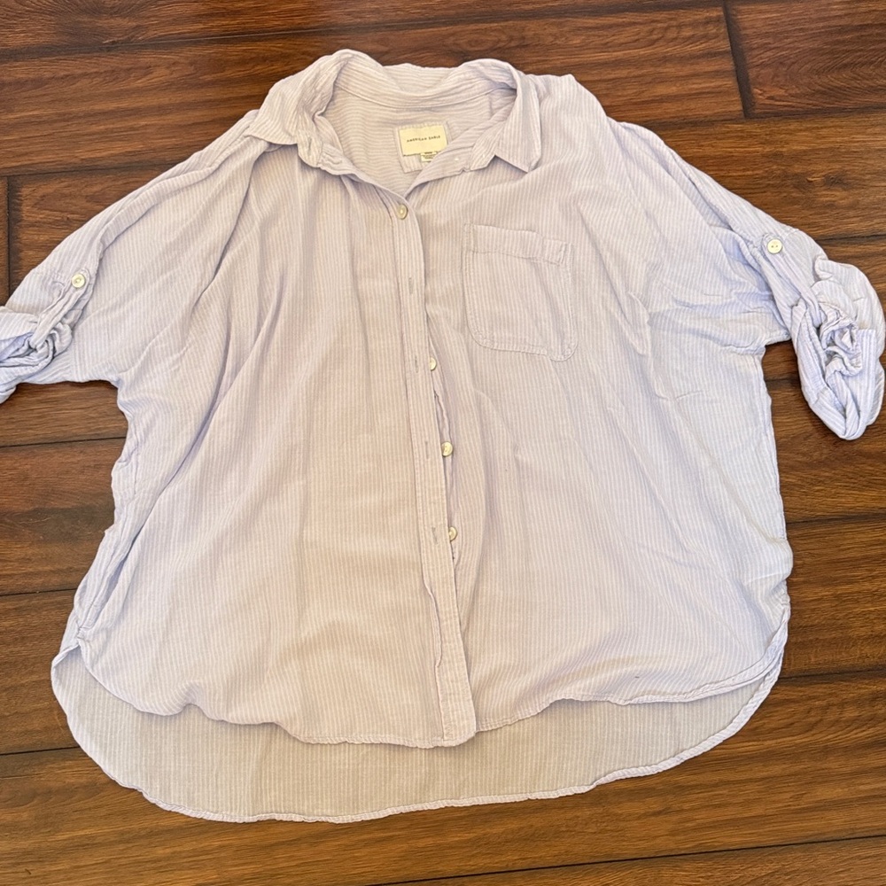 American Eagle Outfitters Light Blue Button Down Shirt